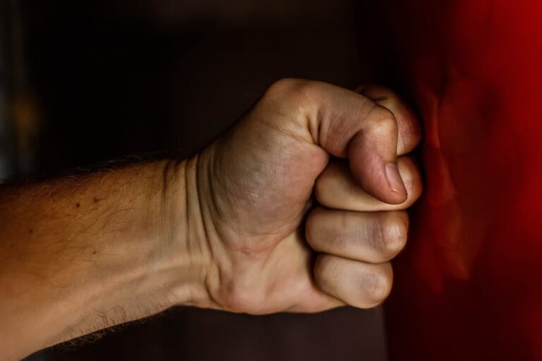 pexels-photo-163431-milczace-ofiary-kobiet-psychologia