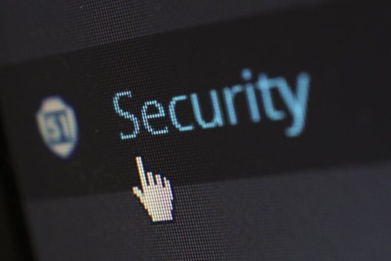 pexels-photo-60504-patronat-knowmore-pl-business-security-16-kwietnia-lublin-technologia